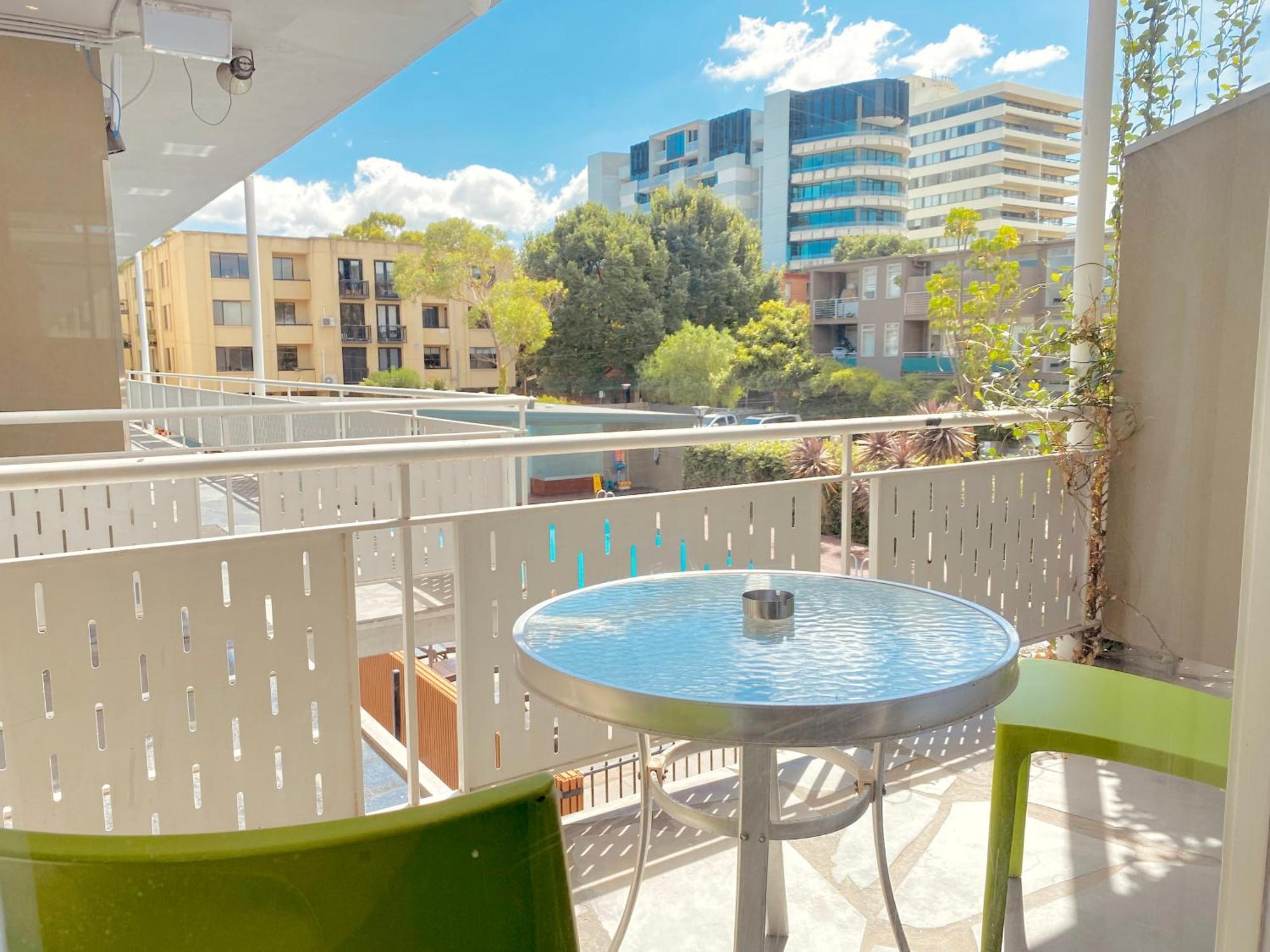The Parkmore Hotel Melbourne Exterior foto