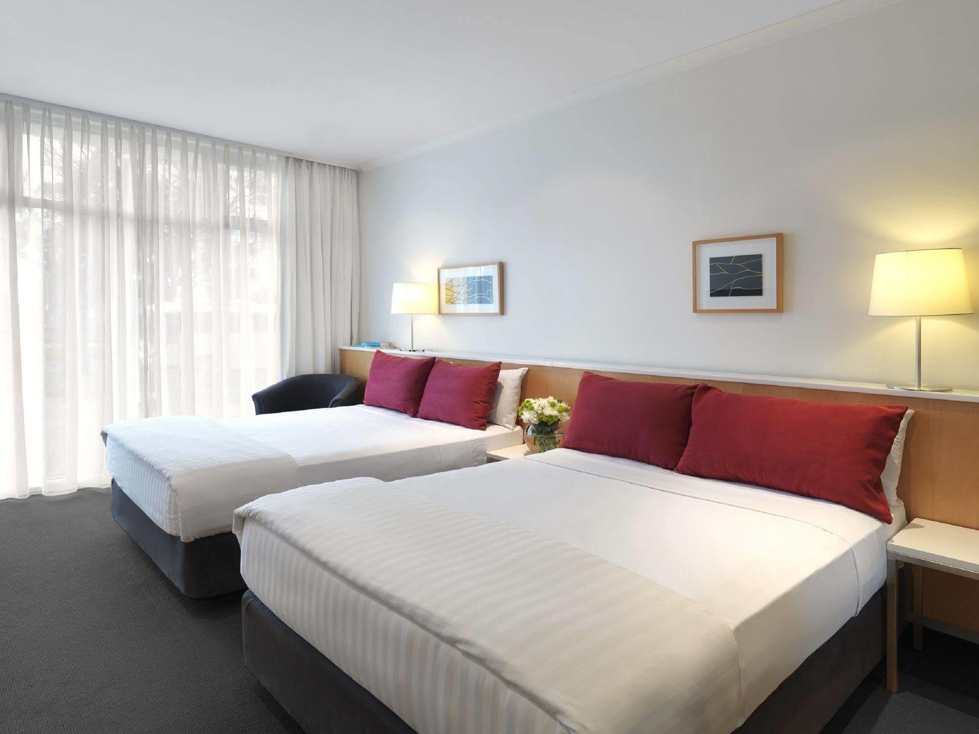 The Parkmore Hotel Melbourne Exterior foto